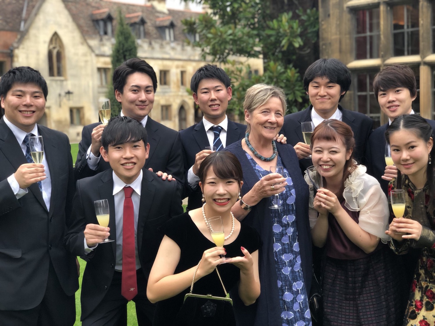 イギリスへ短期留学した大学時代の冨田あきしげ（2018年）